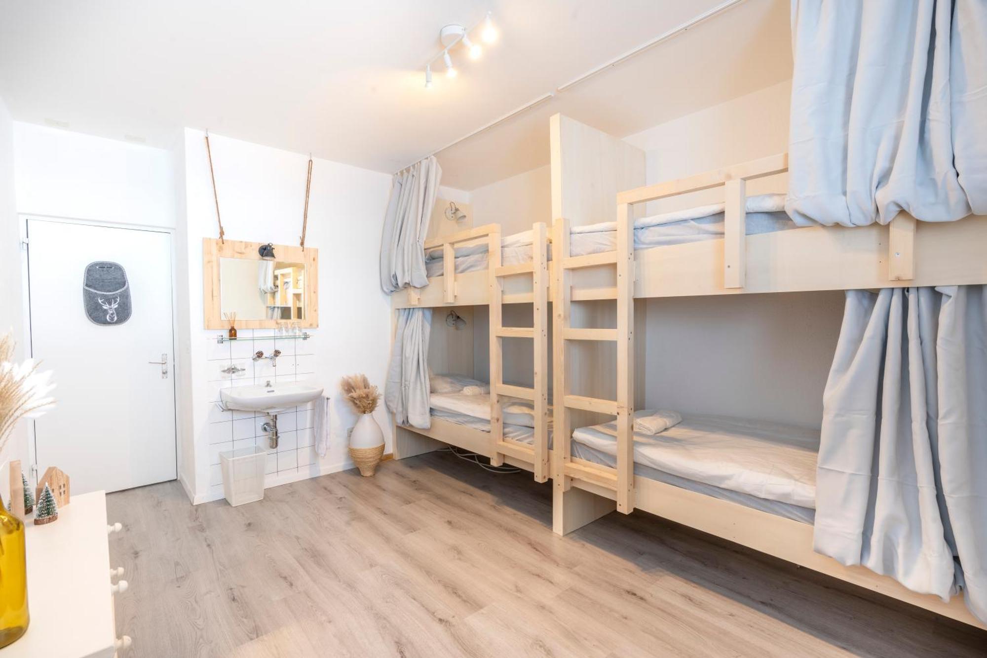 דאבוס Berghotel Pischa Mountain Lodge מראה חיצוני תמונה